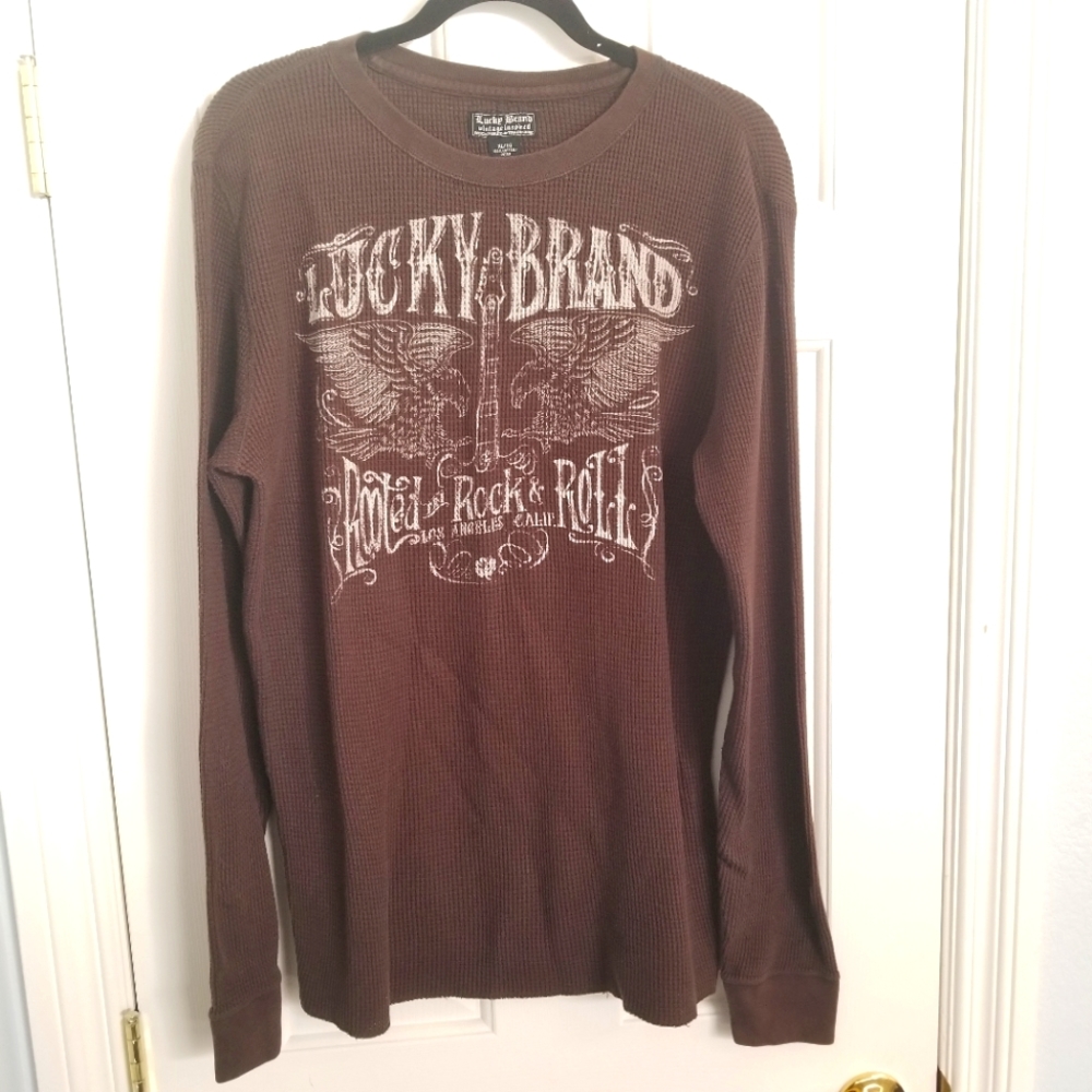 Brown Lucky sweater Xl (Fits like a large)